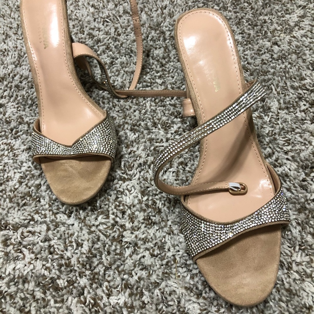 Rhinestone heeled sandal - nude